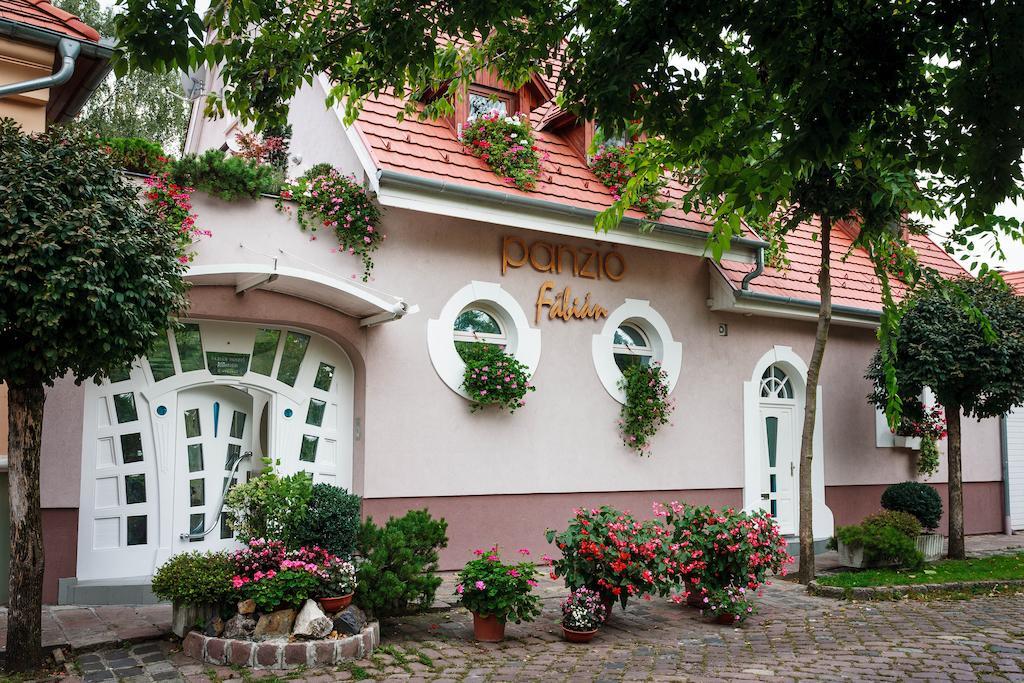 Fabian Panzio Otel Keşkemet Dış mekan fotoğraf